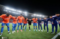 国安2006赛季惨败泰山队：徐云龙分析及失利原因剖析